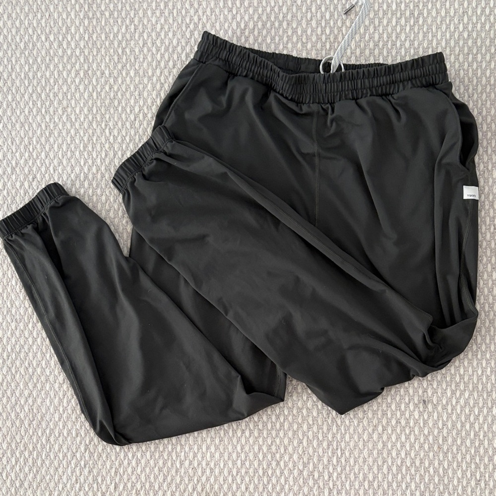 Vuori Boyfriend Jogger-olive Green size small